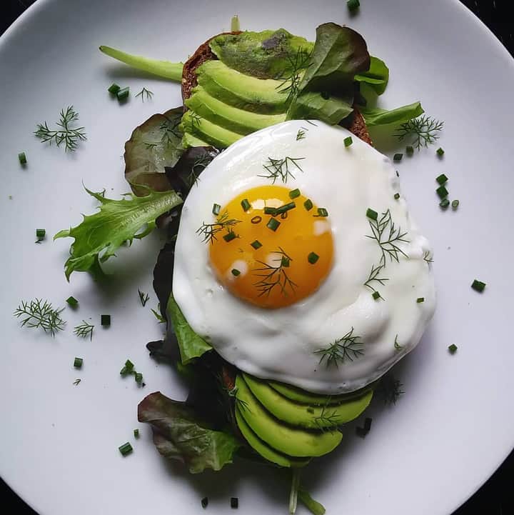 egg over avacado