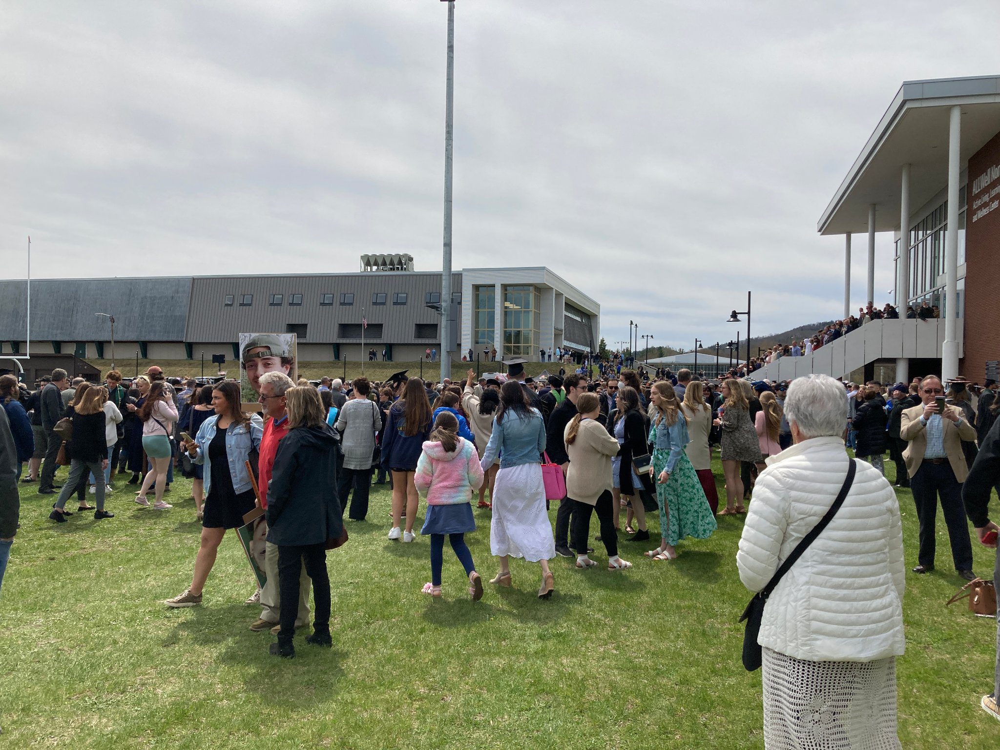 280224018_10166228063905612_4707718987311231688_n